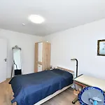 Gaestehaus In Schopfheim, 20 Km Zur Schweiz-basel, Direkte S-bahnverbindung