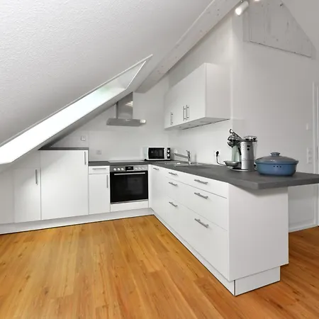 Familienfreundliches Gaestehaus In Nahe Basel, Direkte S-bahnverbindung *