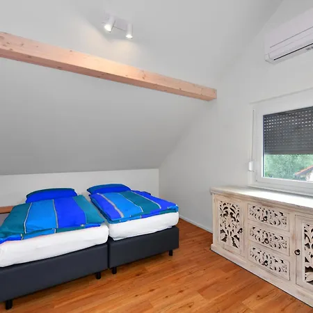 Familienfreundliches Gaestehaus In Nahe Basel, Direkte S-bahnverbindung שופהיים
