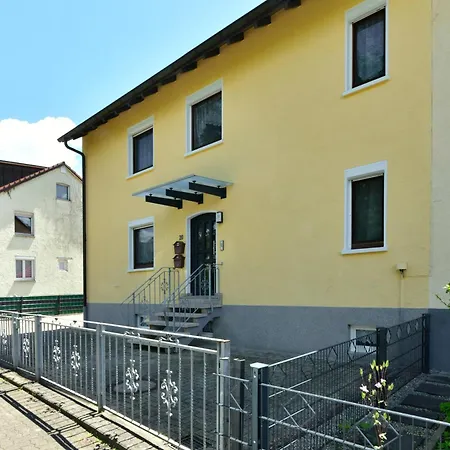 Gaestehaus In Schopfheim, 20 Km Zur Schweiz-basel, Direkte S-bahnverbindung Holiday home Schopfheim