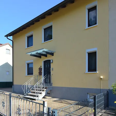 Holiday home Gaestehaus In Schopfheim, 20 Km Zur Schweiz-basel, Direkte S-bahnverbindung Schopfheim