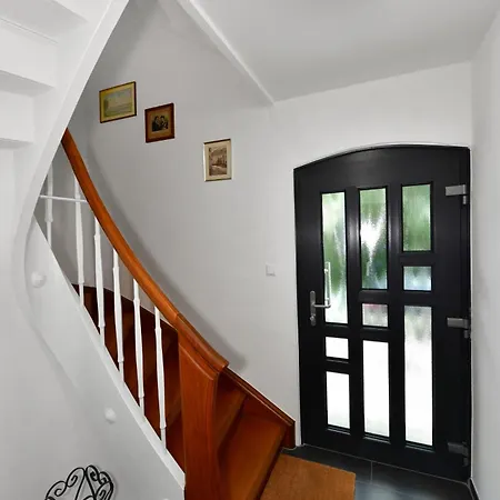 Gaestehaus In Schopfheim, 20 Km Zur Schweiz-basel, Direkte S-bahnverbindung *