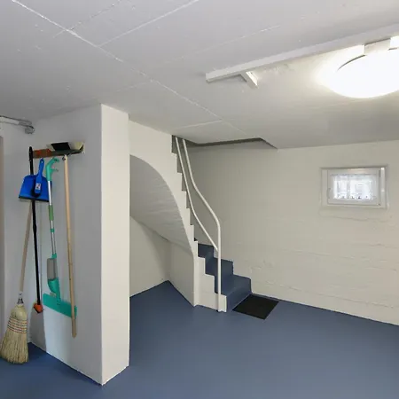 Gaestehaus In Schopfheim, 20 Km Zur Schweiz-basel, Direkte S-bahnverbindung بيت للعطل *